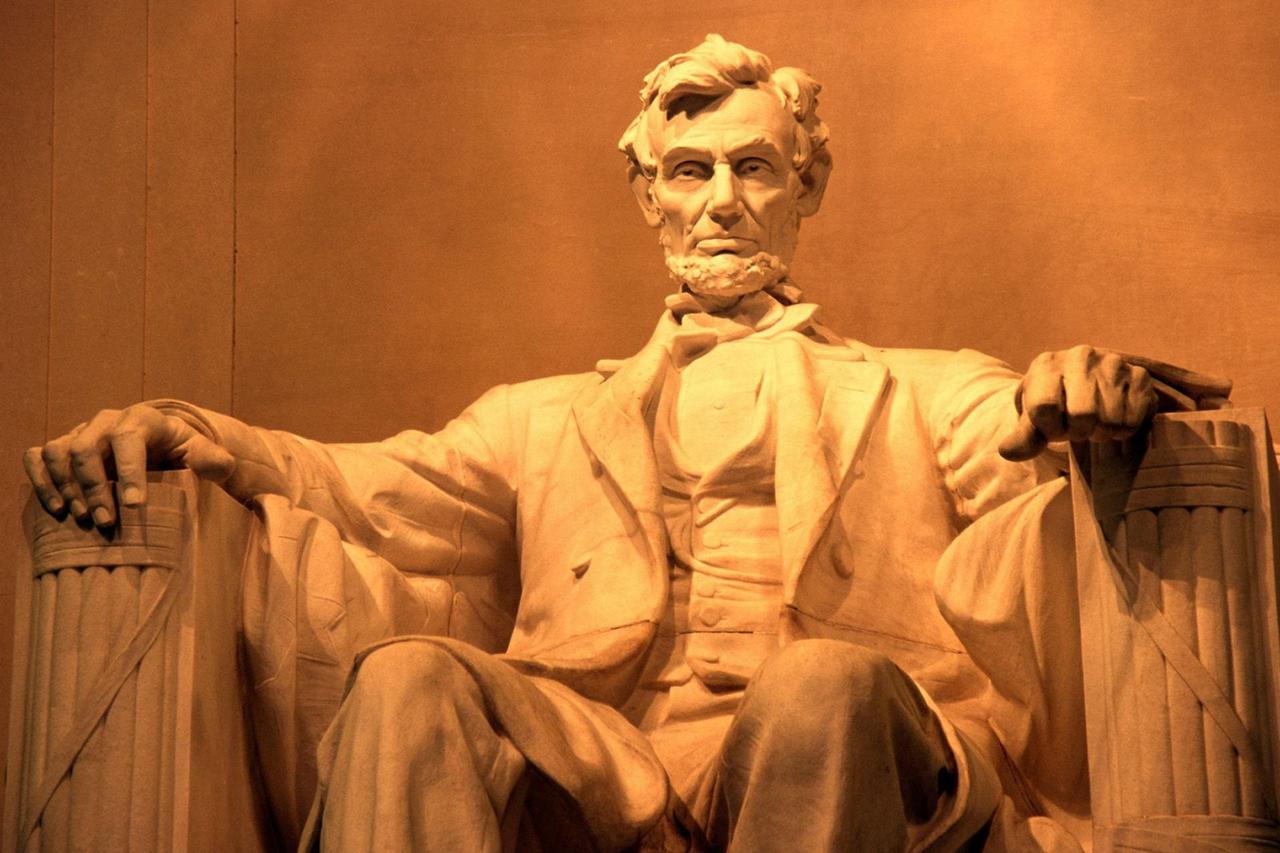 abraham-lincoln-statue-washington-001-32