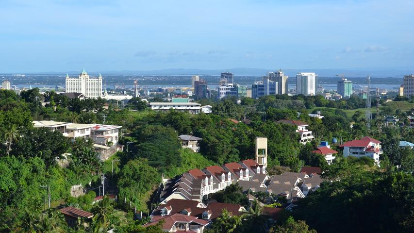 Cebu City Cityscape From Taoist Temple, Philippines 527 16:9