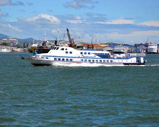 Weesam Express 8 Ferry Heading Into Cebu Port, Philippines, 072-54