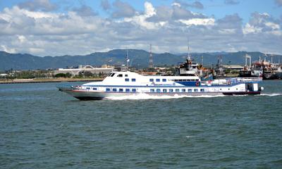 Weesam Express 8 Ferry Heading Into Cebu Port, Philippines, 073-53